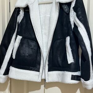 G by Giuliana Black and White Bomber Jacket Large